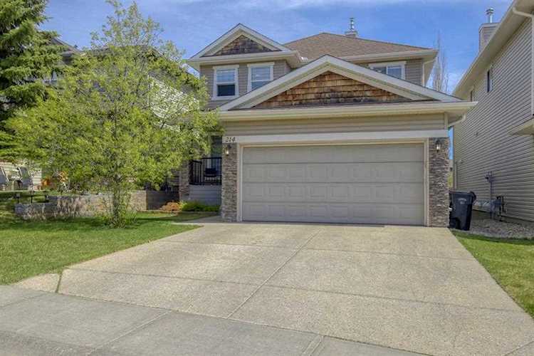 214 Rockyspring Circle NW Calgary, AB T3G 6A3