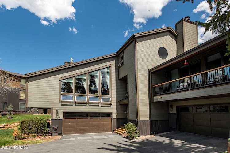2548 Fairway Village Dr Park City, UT 84060