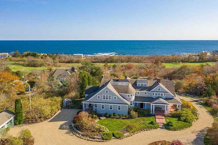 20 Links Rd Gloucester, MA 01930