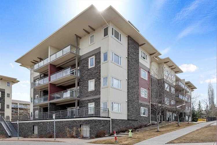 23 Millrise Dr SW #326 Calgary, AB T2Y 3V1