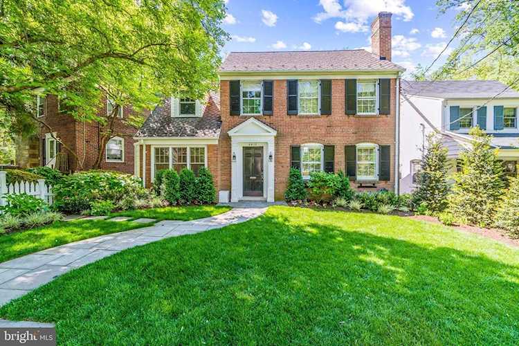 4612 Sedgwick St NW Washington, DC 20016