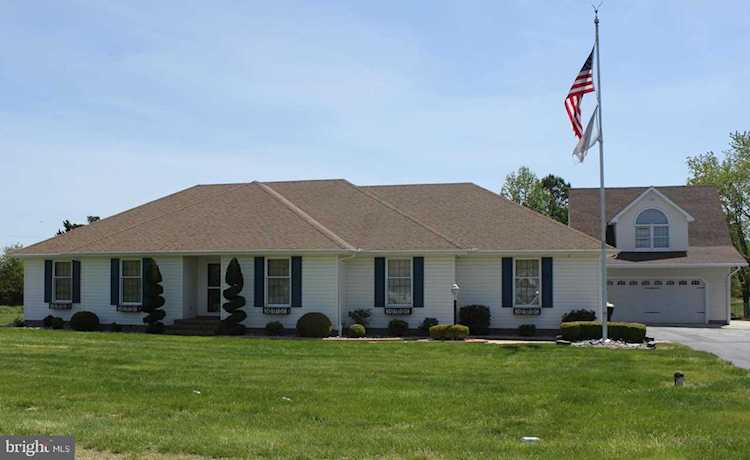 5564 Little Mastens Corner Rd Felton, DE 19943
