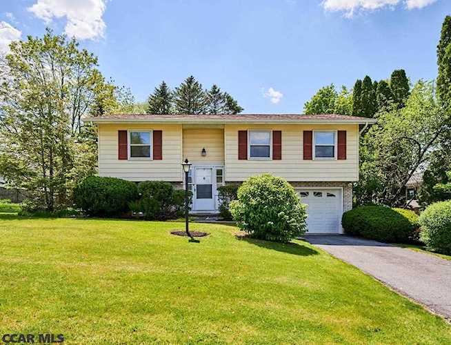 413 West Drive Boalsburg, PA 16827 | home for sale | KBB Photo 1