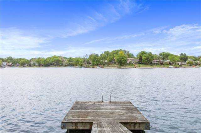 1045 NW South Shore Dr Kansas City, MO 64151