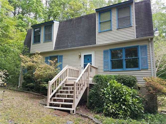 8360 John Clayton Memorial Hwy Gloucester, VA 23061