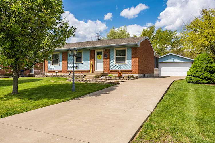 6703 Barbrook Rd Louisville, KY 40258 | MLS 1584041 Photo 1