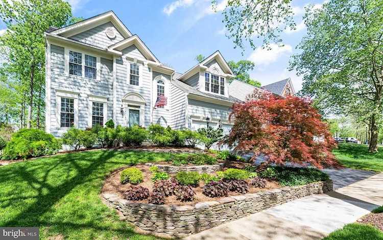 43184 Edgartown St Chantilly, VA 20152 | MLS ® VALO438214 Photo 1