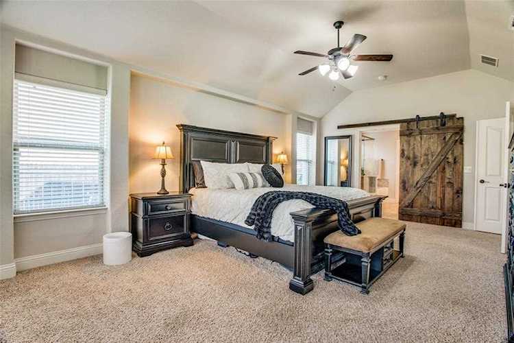 8236 Spitfire Trail Aubrey, TX 76227