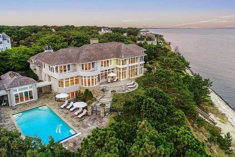 78 Triton Way Mashpee, MA 02649