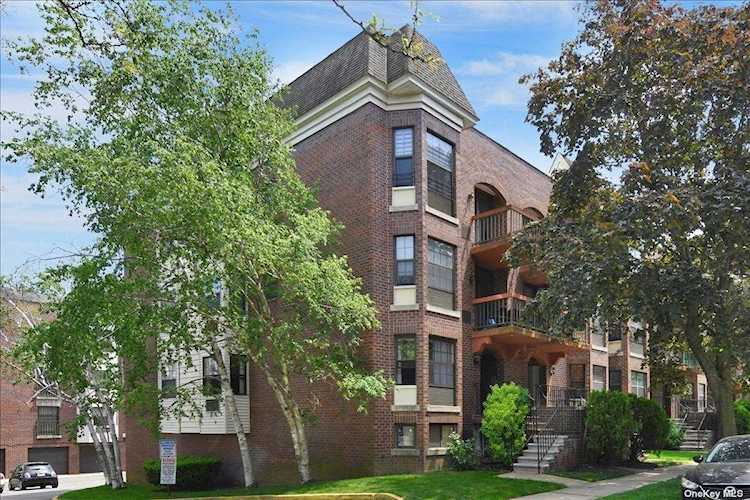 71-09 163rd Street #3253 Fresh Meadows, NY 11365