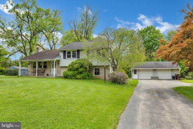950 Netherwood Dr Blue Bell, PA 19422