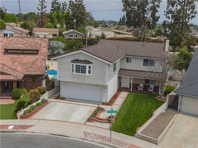 4949 Ironwood Ave Seal Beach, CA 90740