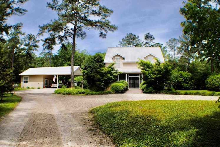 210 Tucker Springs Rd Sopchoppy, FL 32358
