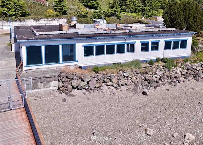 252 Orcas Dr Port Townsend, WA 98368