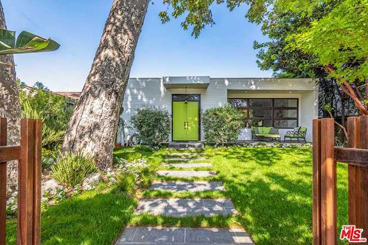 3822 Mound View Ave Studio City, CA 91604