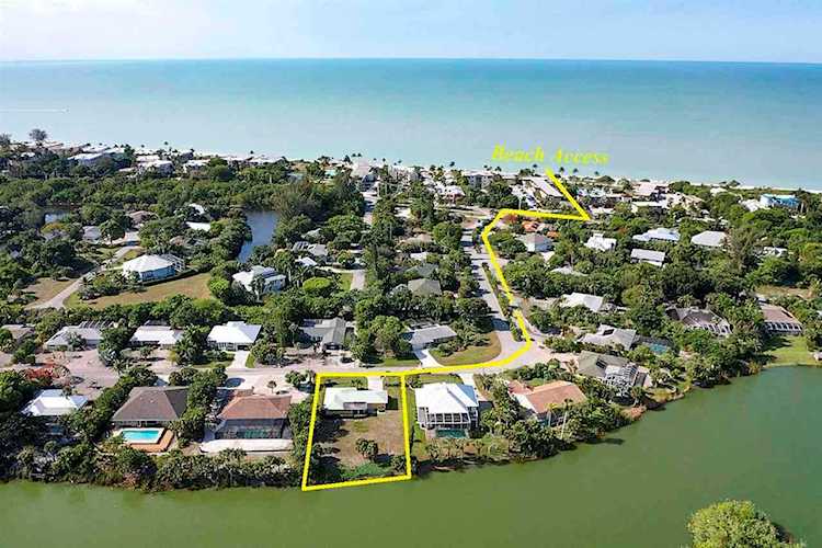 429 Lake Murex Cir Sanibel, FL 33957