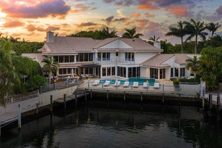 720 Pelican Point Cove Boca Raton, FL 33431