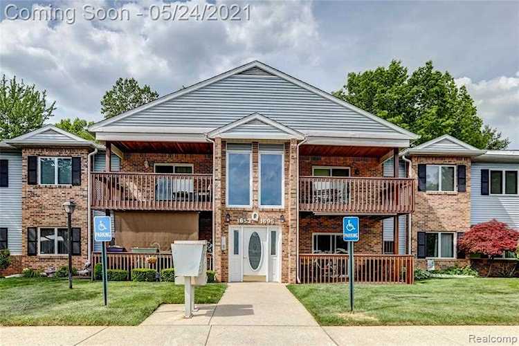 1671 Shoemaker Dr Westland, MI 48185 | MLS 2210037560 Photo 1