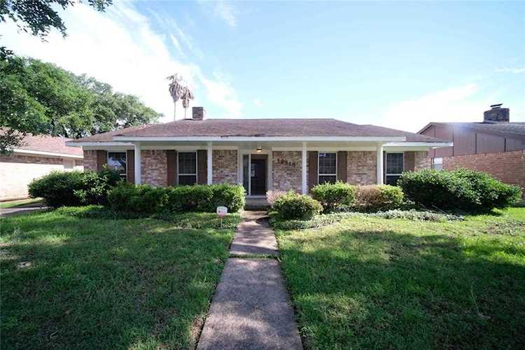 12318 Bexley Dr Houston, TX 77099