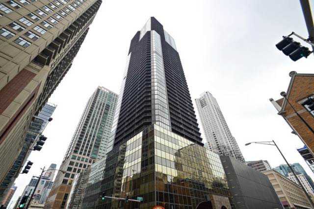 10 E Ontario St #1812 Chicago, IL 60611 | MLS 11098054 Photo 1