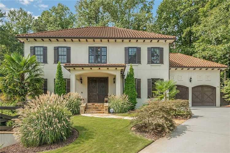 3106 Rhodenhaven Dr NW, Atlanta, GA 30327 - Premier Atlanta Real Estate Photo 1