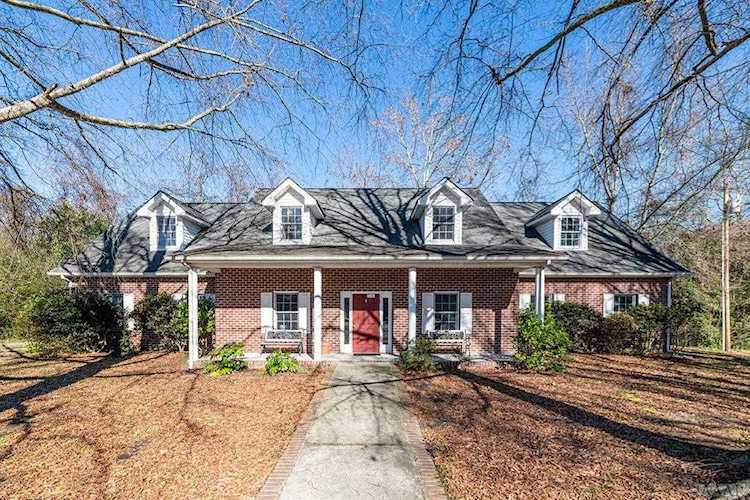 312 W Queen Street Edenton, NC 27932