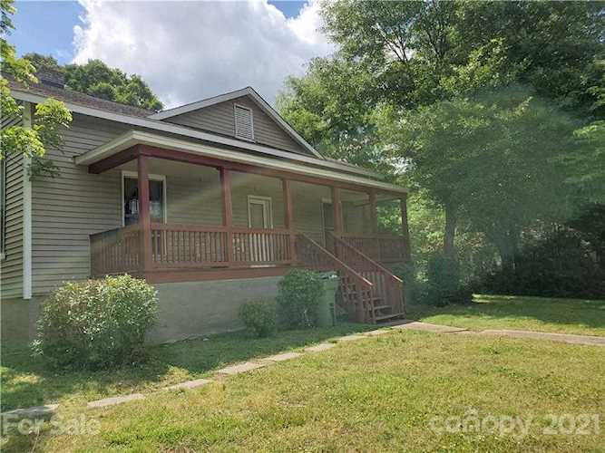 803 Woodlawn St Belmont, NC 28012