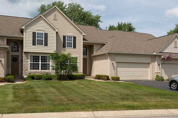1289 Alameda Blvd Troy, MI 48085 | MLS 2210038547 Photo 1