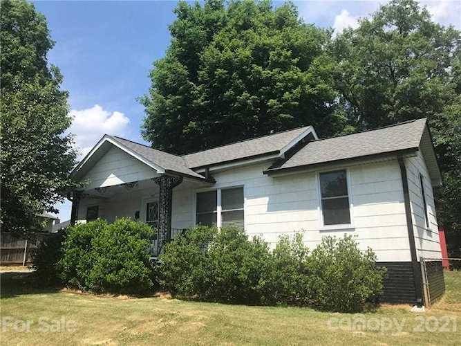 Address Withheld Mount Holly, NC 28120 | MLS 3743619 Photo 1