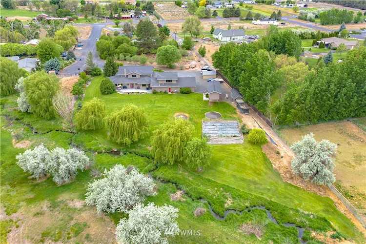 11098 NE Road 4.4 Moses Lake, WA 98837
