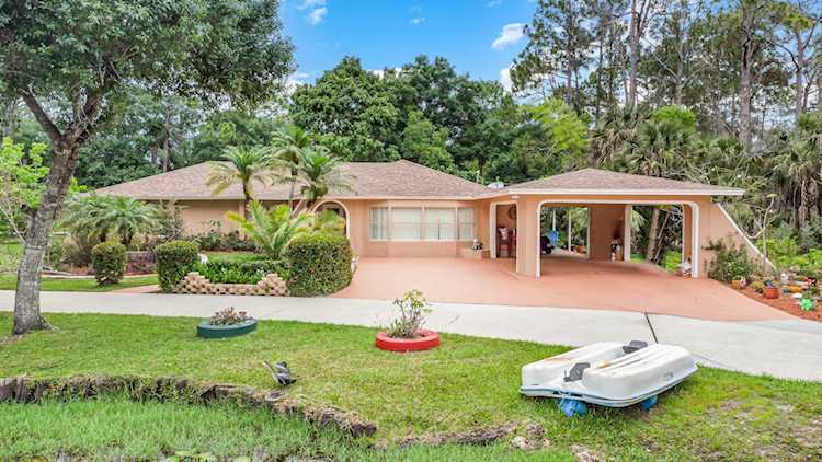 5050 Saturday Place Cocoa, FL 32926