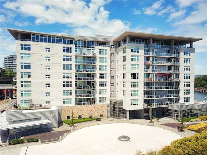 1515 Dock St #404 Tacoma, WA 98402