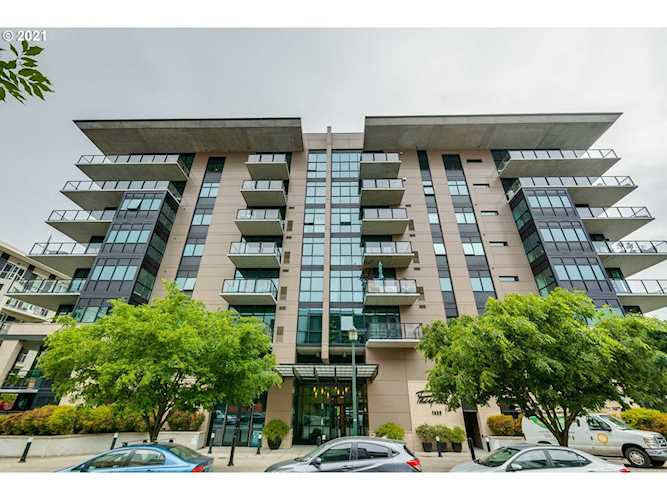 1830 NW Riverscape St #511 Portland, OR 97209
