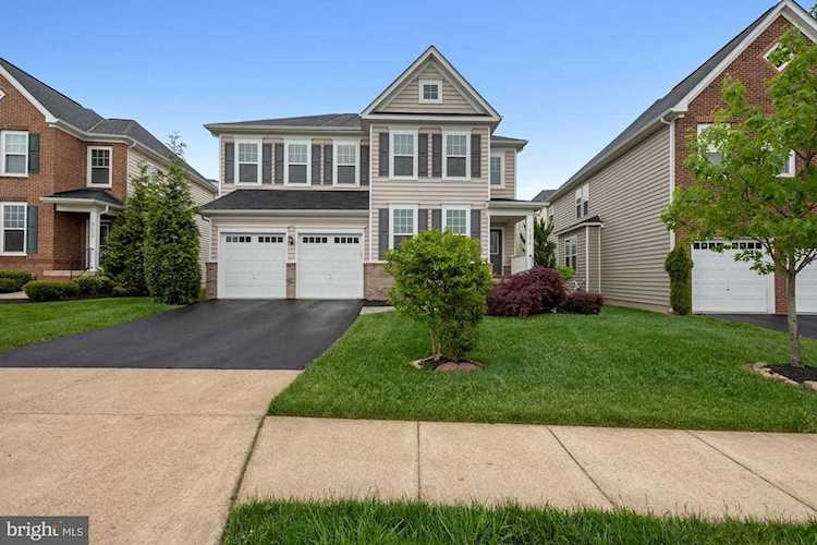 21236 Lady Fern Place Ashburn, VA 20148