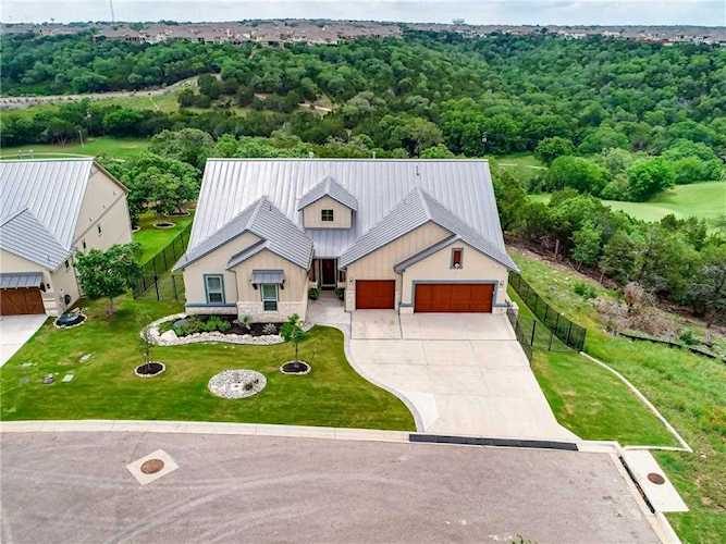 2424 Costa Del Sol DR Leander, TX 78641
