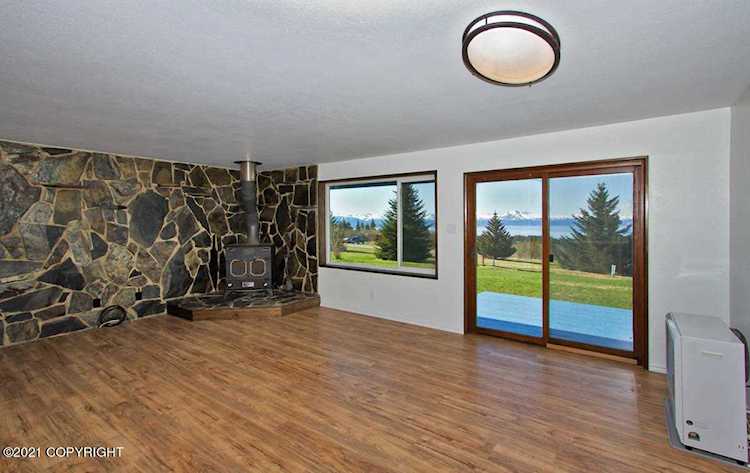 41756 Brown Drive Homer, AK 99603