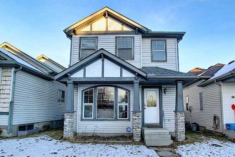 80 Hidden Way NW Calgary, AB T3A 5S8
