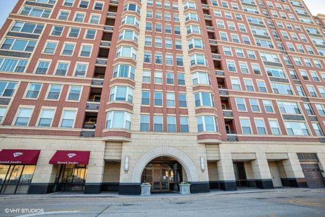 77 S Evergreen Ave #1004 Arlington Heights, IL 60005