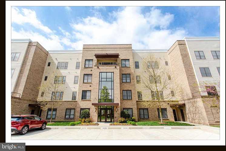 8435 Peace Lily Ct #212 Lorton, VA 22079