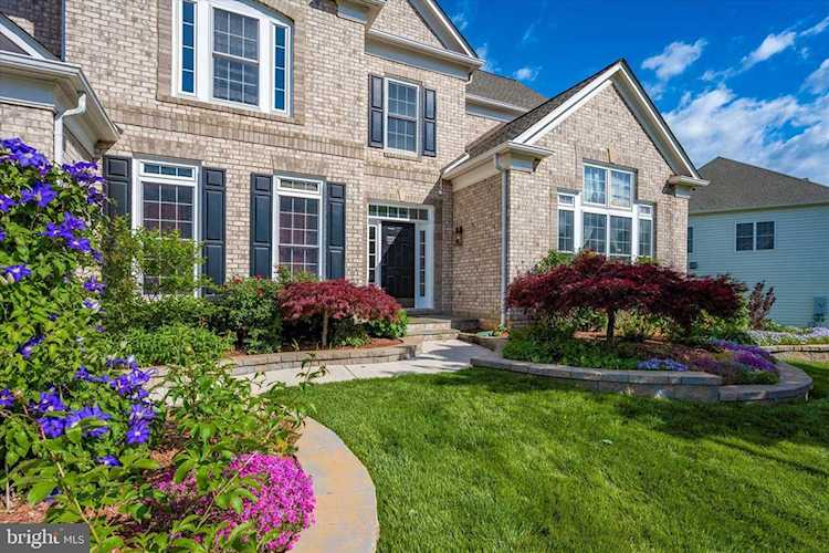 8907 Rhododendron Circle Lorton, VA 22079
