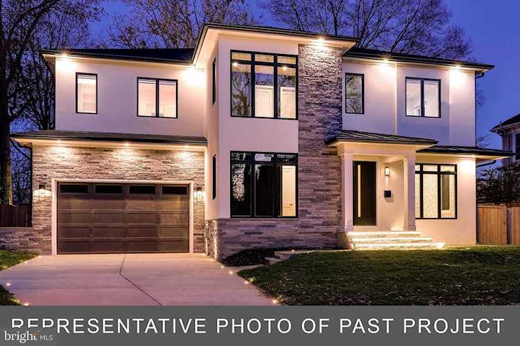 4101 35th St Arlington, VA 22207