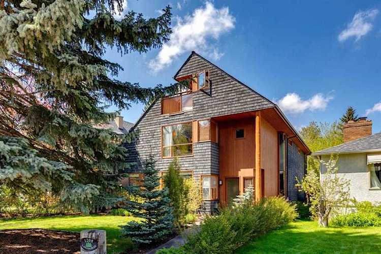 1208 Lansdowne Ave SW Calgary, AB T2S 1A6