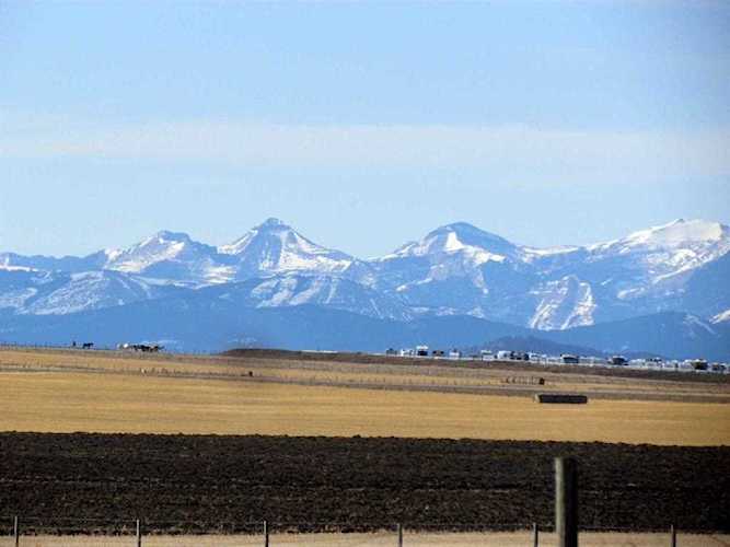 32084 Aventerra Rd Rural Rocky View County, AB T3Z 0A9
