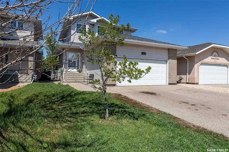 3802 E Creekside Rd Regina, SK S4N 7N9