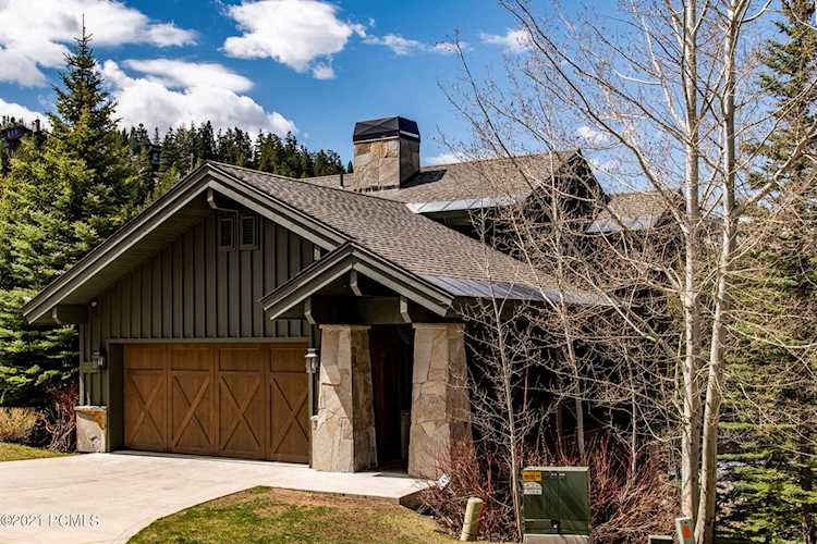 27 Silver Dollar Rd Park City, UT 84060