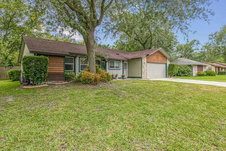 11218 W Rustic Pines Cir Jacksonville, FL 32257