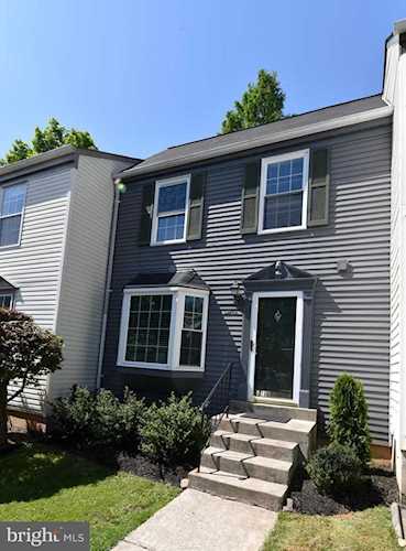 13843 Laura Ratcliff Ct Centreville, VA 20121