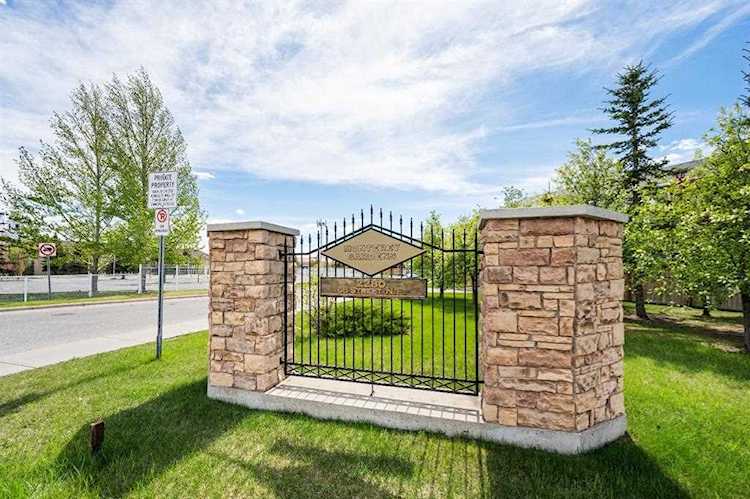 2280 68 St NE #4205 Calgary, AB T1Y 7M1
