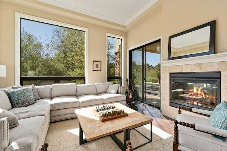406 Sheffield Ave Cardiff By The Sea, CA 92007