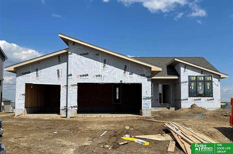 11957 S 113th Ave Papillion, NE 68046